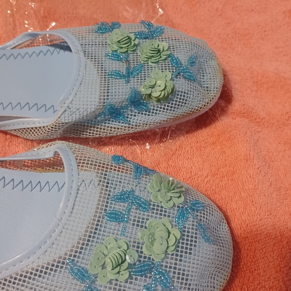 max footwear for ladies